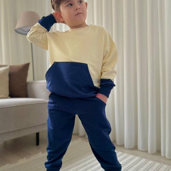 Ανοιξιάτικη φόρμα για αγόρι